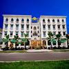 Khách sạn Crown Nguyen Hoang Nha Trang